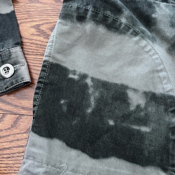 Vans ladies jacket. Grey striped tie dye style size small - Picture 8 of 12